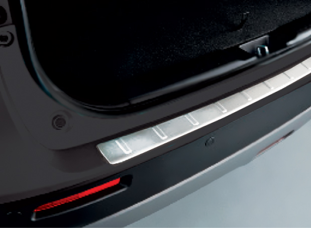 ỐP BẠC CỬA HẬU SUZUKI VITARA