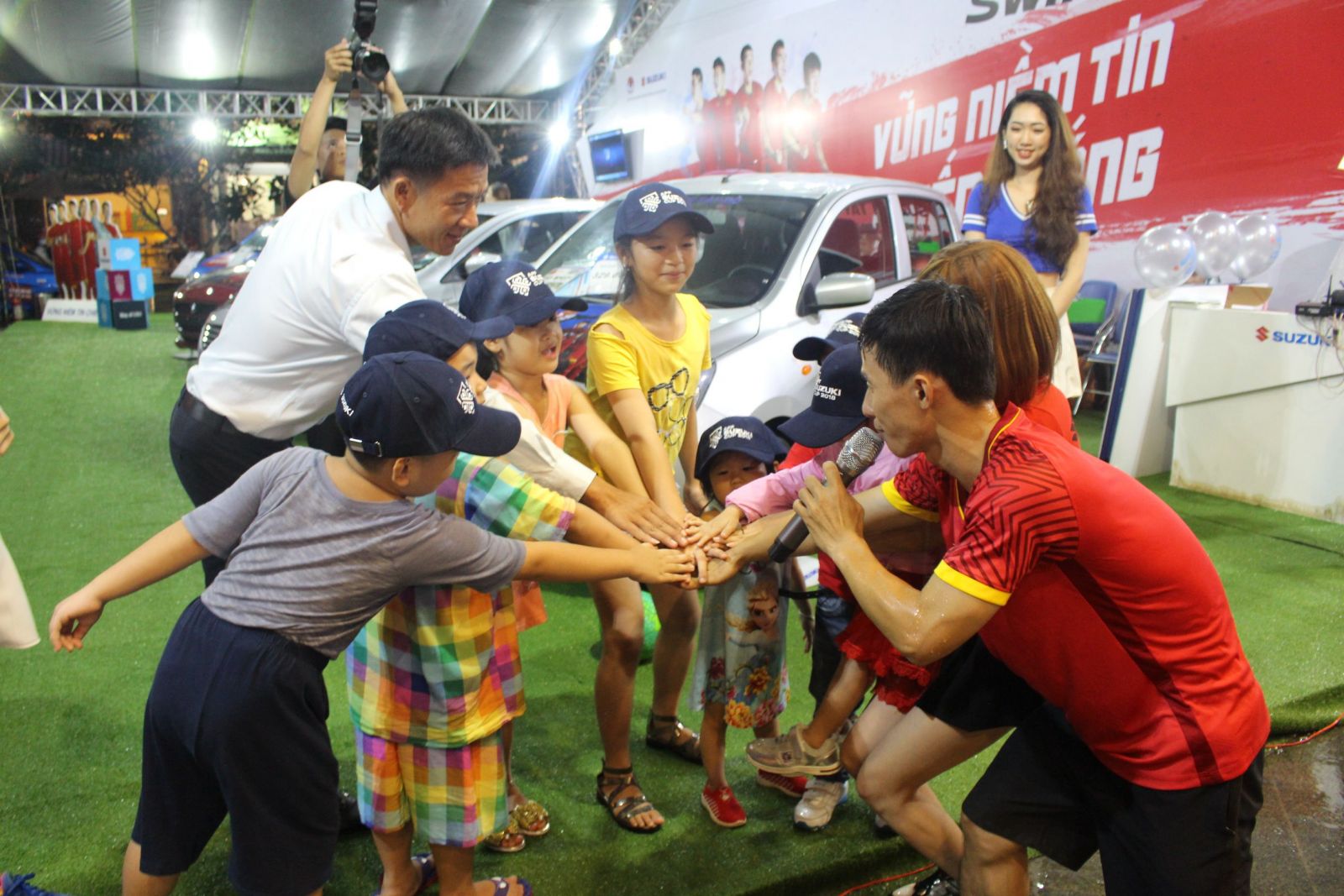 trung bay lai thu suzuki5