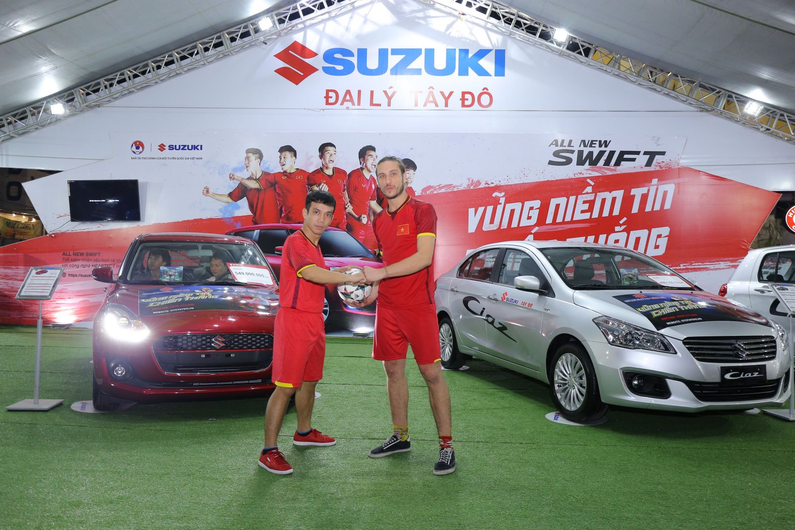 trung bay lai thu suzuki10