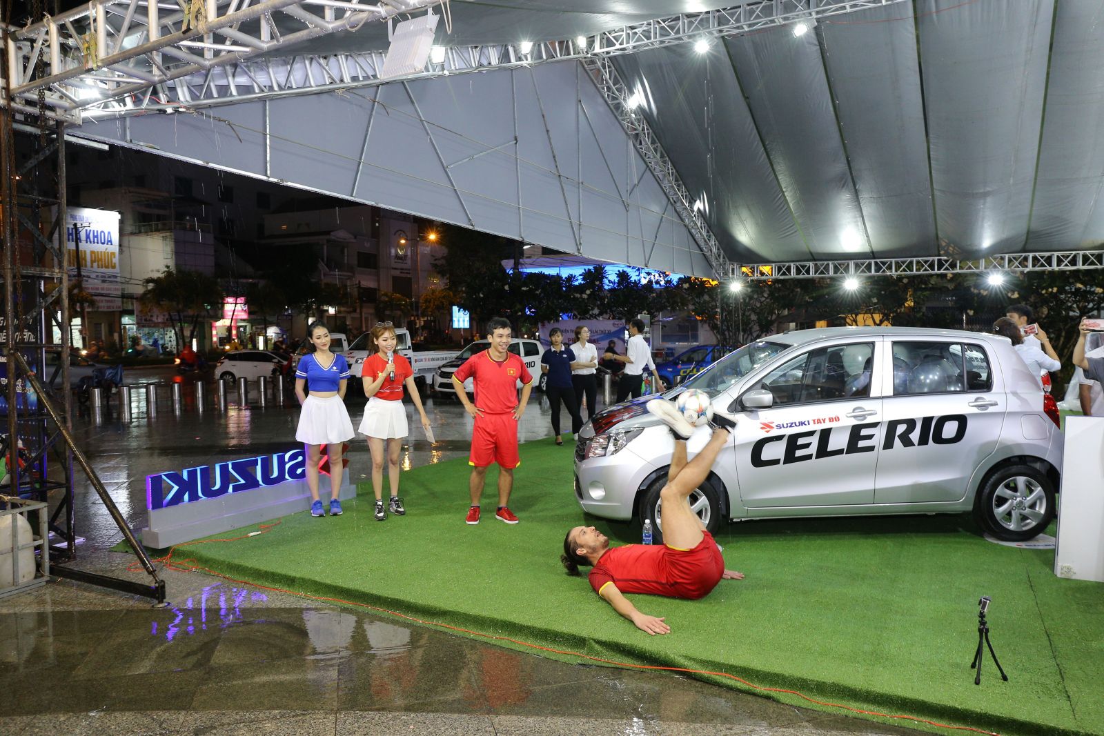 trung bay lai thu suzuki12