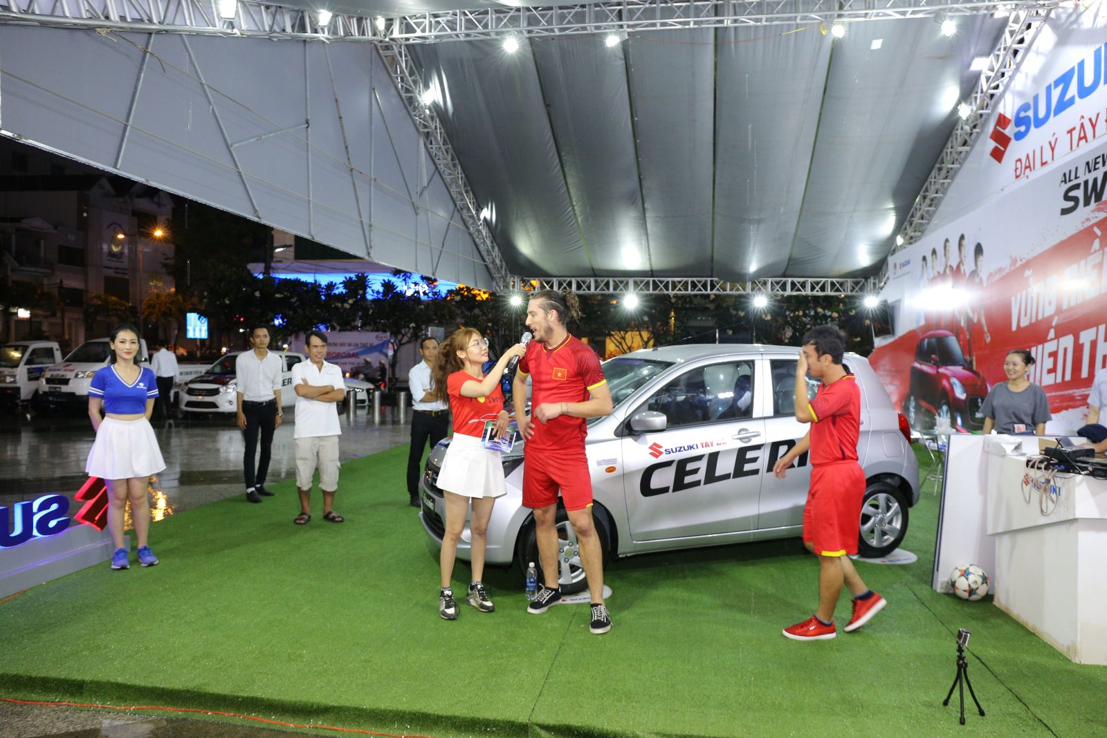 trung bay lai thu suzuki14